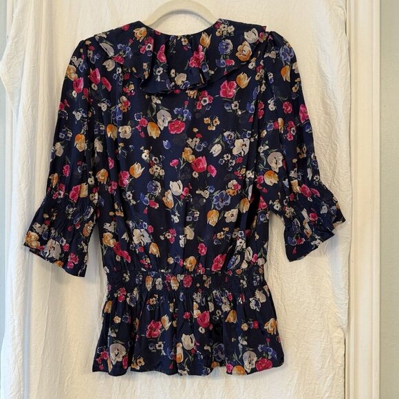 LAUREN Ralph Lauren Black Label Ruffle Trim Black Floral Top Size M - Picture 6 of 12